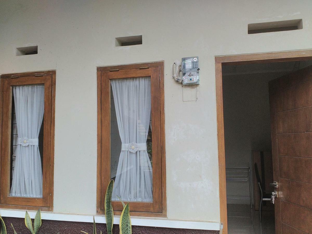 Nabila Syar'I Guest House Padalarang Ngoại thất bức ảnh